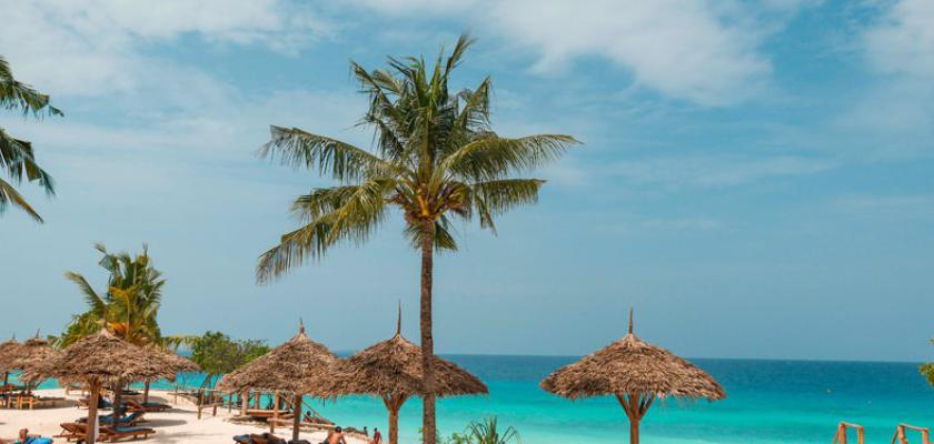 Tanzania, Nungwi - Bravo Premium Sandies Baobab 5