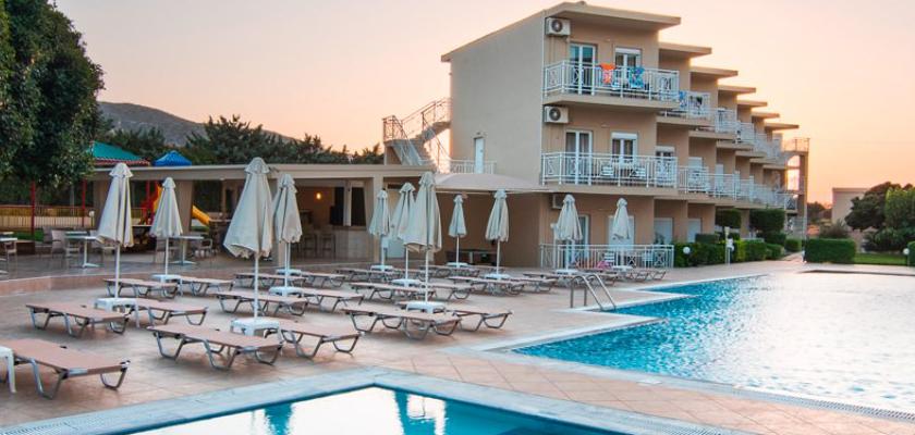 Grecia, Aghia Pelaghia - Hotel Chrissy's Paradise 4