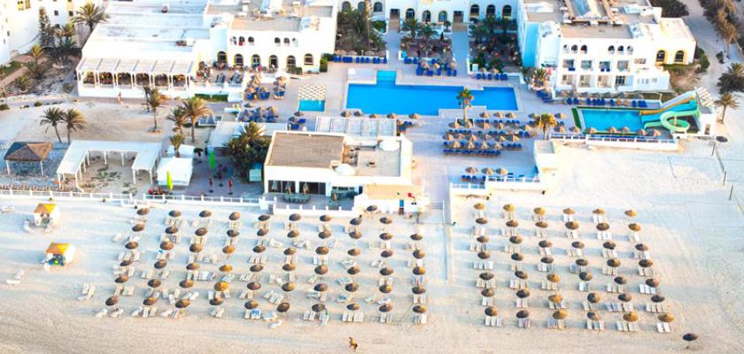 Tunisia, Midoun - Yati Beach Resort 0