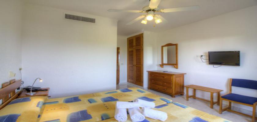 Spagna, Sa Roqueta - Hotel Lago Playa Ii 4