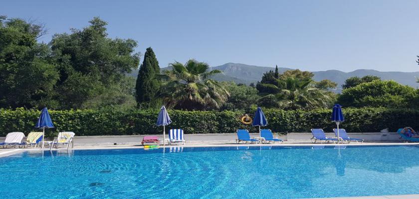 Grecia, Corfu - Ipsos Beach 2