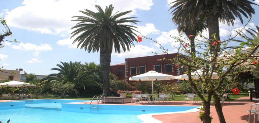 Grecia, Chania - Hotel Oasis 0