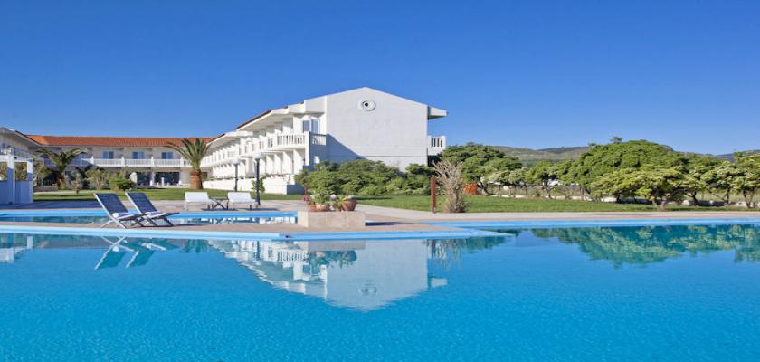 Grecia, Chania - Mrs Chryssana Beach Hotel 0