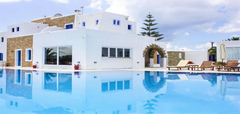 Grecia, Aghios Georgios - Naxos Holidays 0
