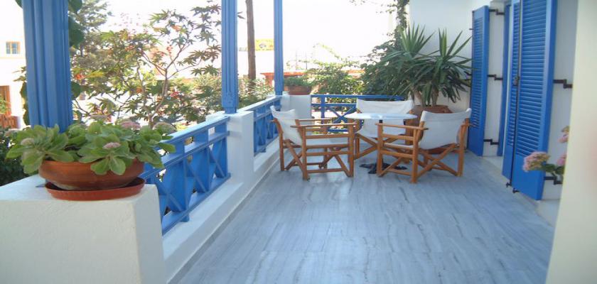 Grecia, Kamari - Hotel Karidis 2