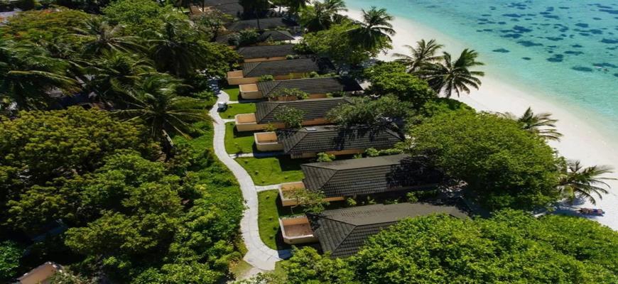 Maldive, Male - Holiday Island Resort & Spa 1