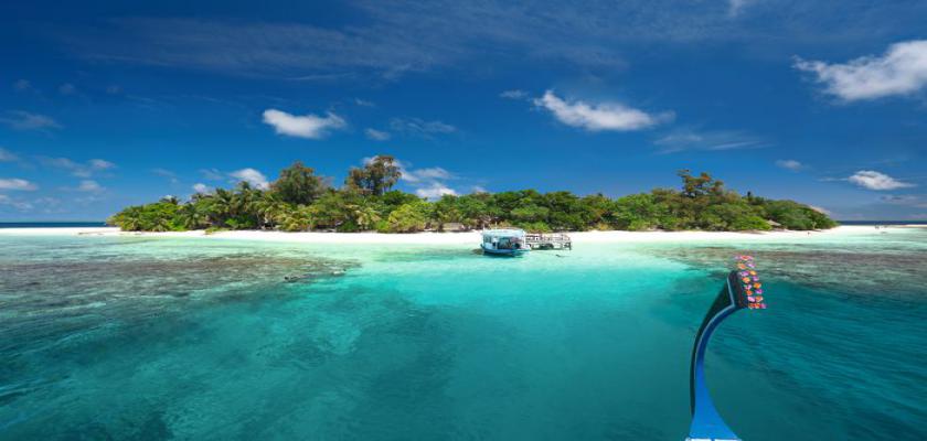 Maldive, Male - Seaclub Sandies Bathala Resort 5