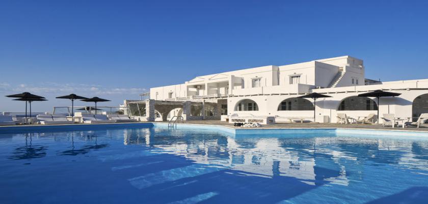 Grecia, Aghios Ioannis (Tinos) - Mr & Mrs White Tinos 2