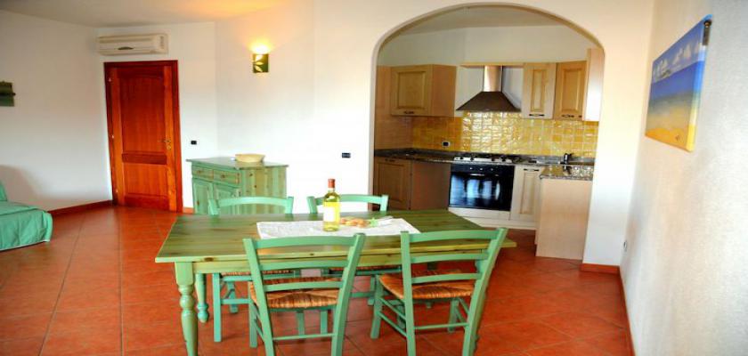 Italia, Sardegna - Residence Il Borgo Di Punta Marana 0