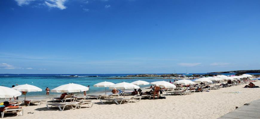 Spagna - Baleari, Formentera - Studio e Appartamenti a Es Pujols 1