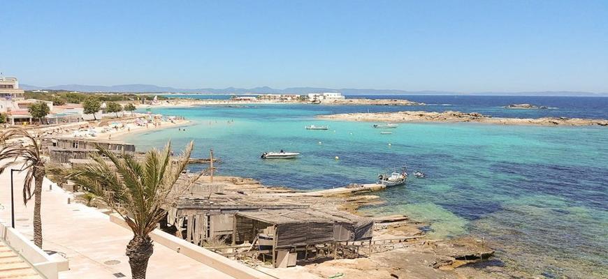 Spagna - Baleari, Formentera - Studio e Appartamenti a Es Pujols 2
