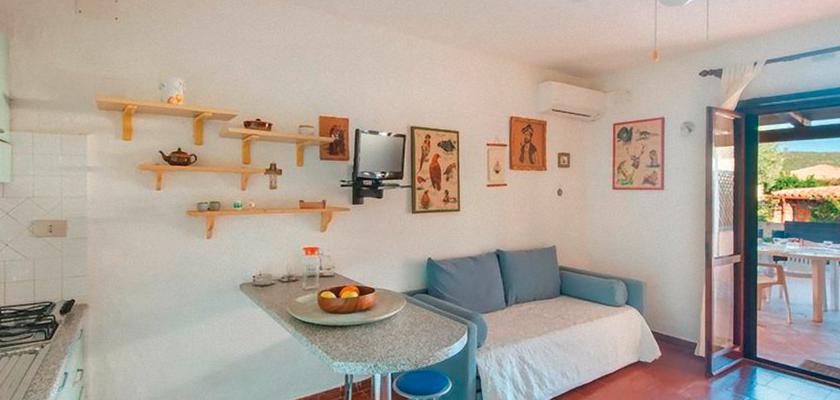 Italia, Sardegna - Baia De Bahas Apartments & Resort 4