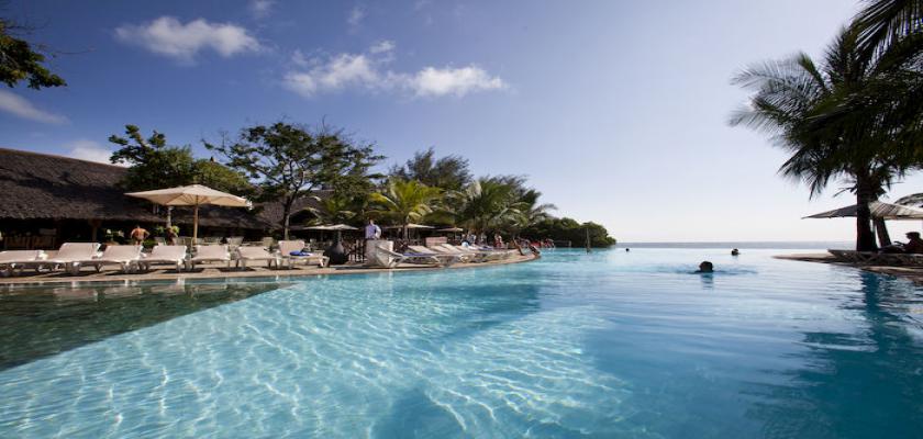 Kenya, Diani Beach - Seaclub Style Kole Kole Beach Resort 3