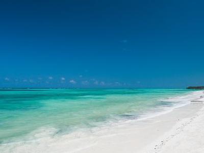 Zanzibar, Zanzibar - Seaclub Karafuu Beach Resort & Spa