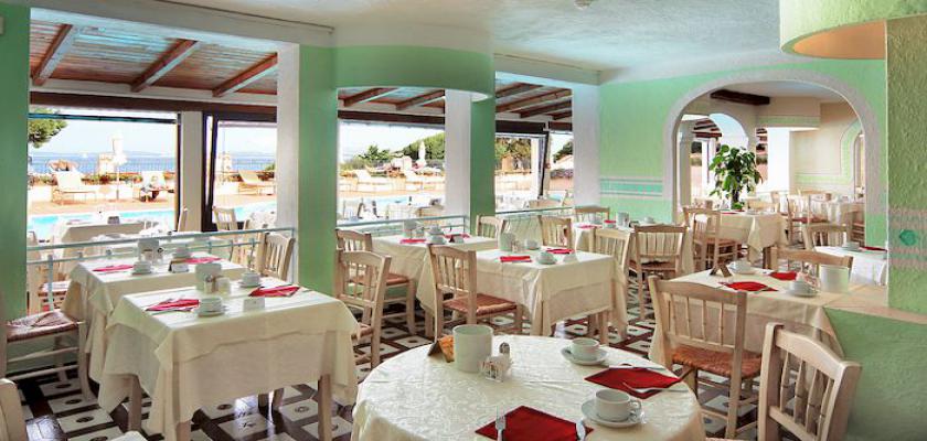 Italia, Sardegna - Grand Hotel Smeraldo Beach 4
