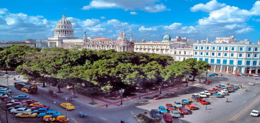 Cuba, Havana - Hotel Inglaterra 0