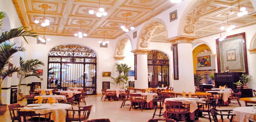 Cuba, Havana - Hotel Inglaterra 2