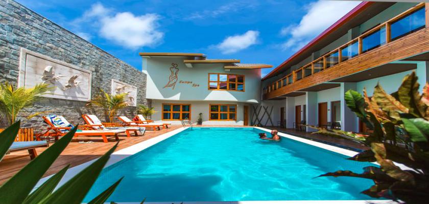 Maldive, Male - Kaani Village And Spa Hotel 3 Small