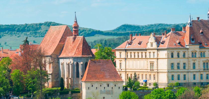 Romania, Bucarest - Intour Cuore Della Transilvania 4