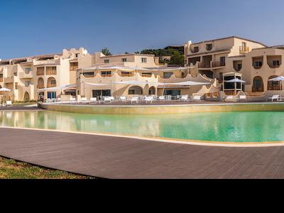 Sardegna, Capo Ceraso - Searesort Vretreats Cala Cuncheddi
