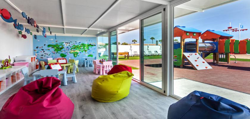 Spagna, Corralejo - Hotel Barcelo Corralejo Sands 2