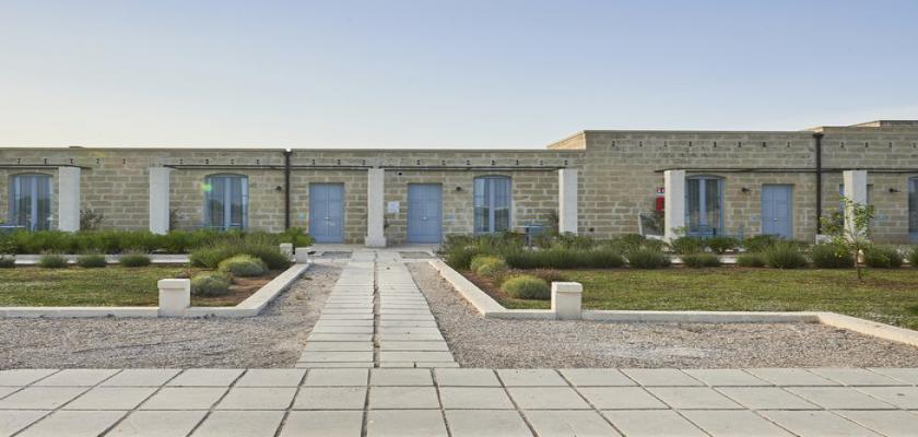 Italia, Puglia - Relais Masseria Le Cesine 5