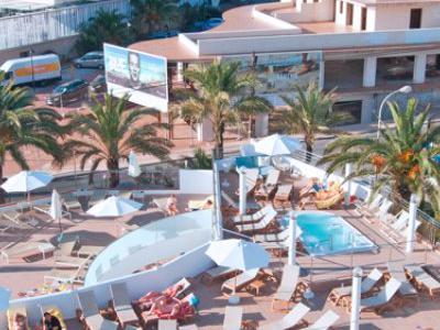 Spagna, Baia di San Antonio - Bellamar Hotel