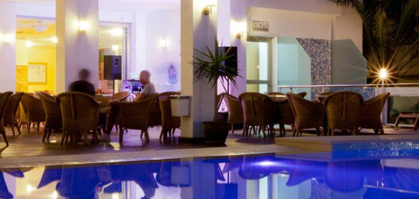 Spagna, Baia di San Antonio - Bellamar Hotel 4