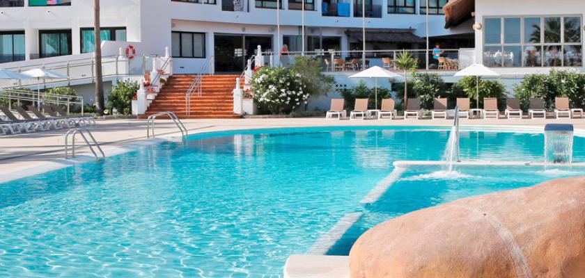 Spagna, Baia di San Antonio - Marvell Club Hotel E Appartamenti 0