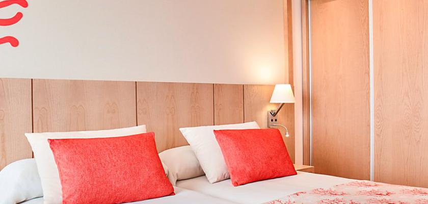 Spagna, S'Illot - Universal Perla Hotel 4