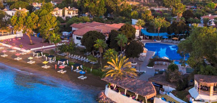 Cipro, Aya Napa - Merit Cyprus Gardens Resort & Casino 0