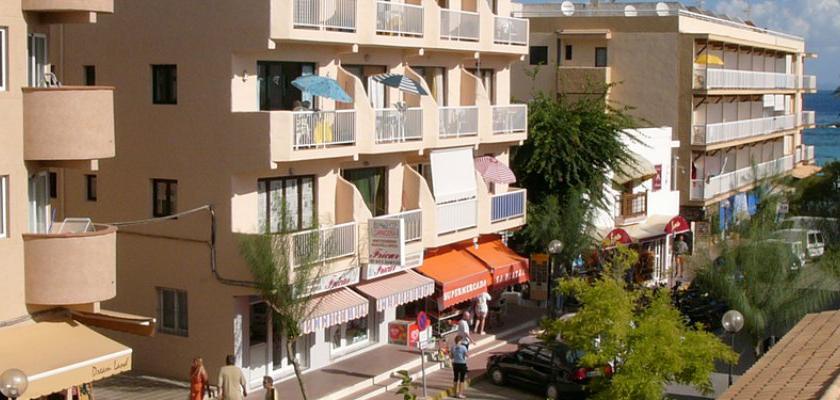 Spagna, Es Pujols - Hotel Voramar 2