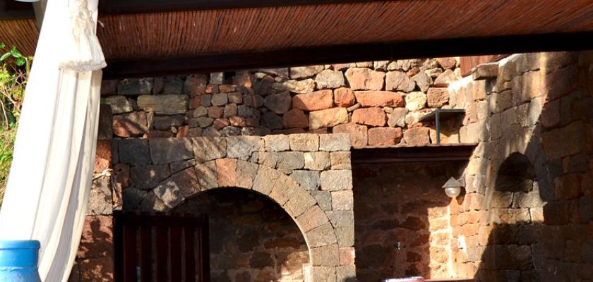 Italia, Pantelleria - Dammusi Comfort 3