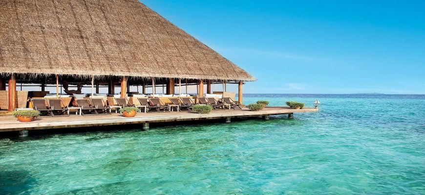 Maldive, Male - Veraresort Gangehi Island Resort Spa 16