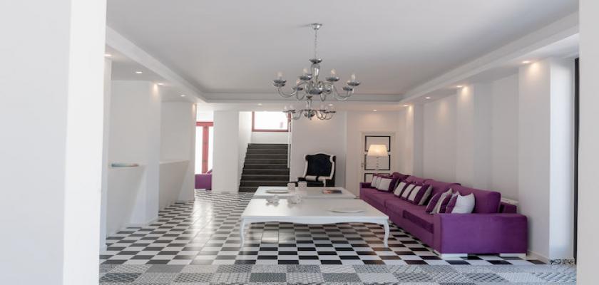 Grecia, Kamari - Mar N Mar Crown Hotel & Suites 2