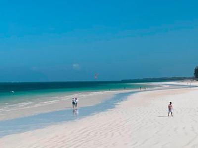 Kenya, Diani Beach - Neptune Paradise Beach Resort & Spa