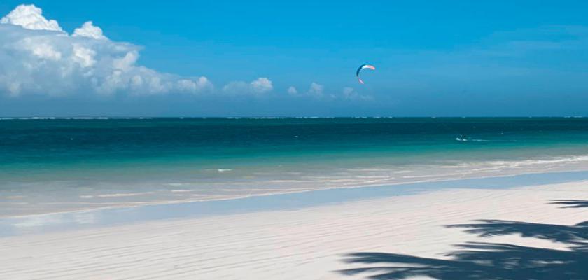 Kenya, Diani Beach - Neptune Paradise Beach Resort & Spa 2
