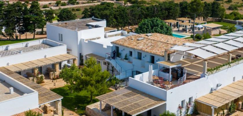 Puglia, Lido Marini - Searesort Masseria Baroni Di Montesardo 0
