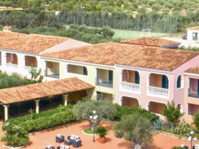 Sardegna, Cala Ginepro - I Giardini Di Cala Ginepro Hotel Resort