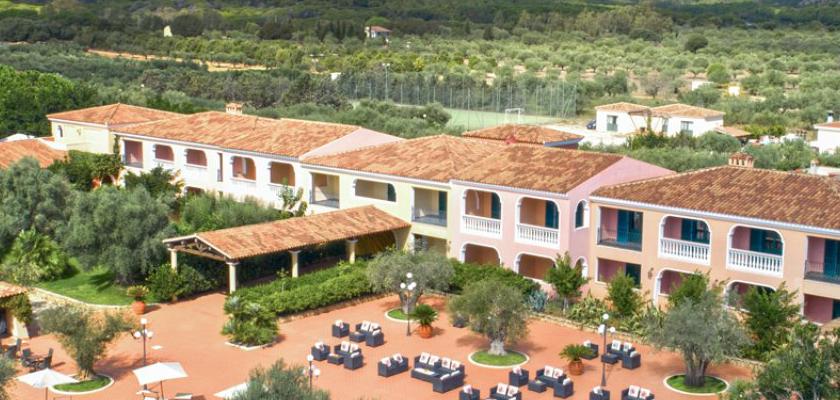Sardegna, Cala Ginepro - I Giardini Di Cala Ginepro Hotel Resort 0