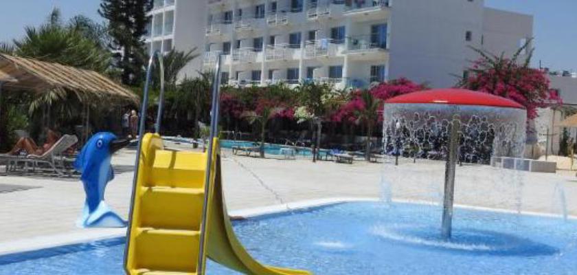 Cipro, Ayia Napa - Corfu' Hotel 1