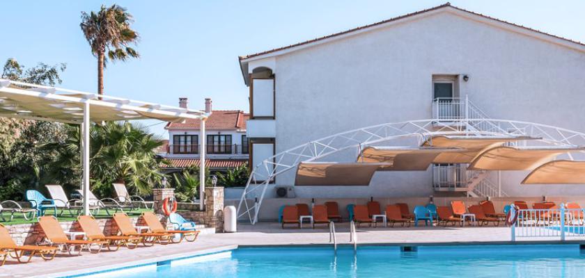 Grecia, Pythagorion - Hydrele Beach Village 2