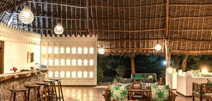Zanzibar, Zanzibar - Hakuna Majiwe Beach Lodge 3