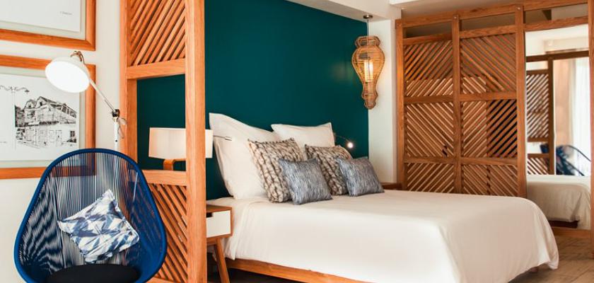 Mauritius, Pointe Aux Piments - Victoria For 2 Beachcomber 2