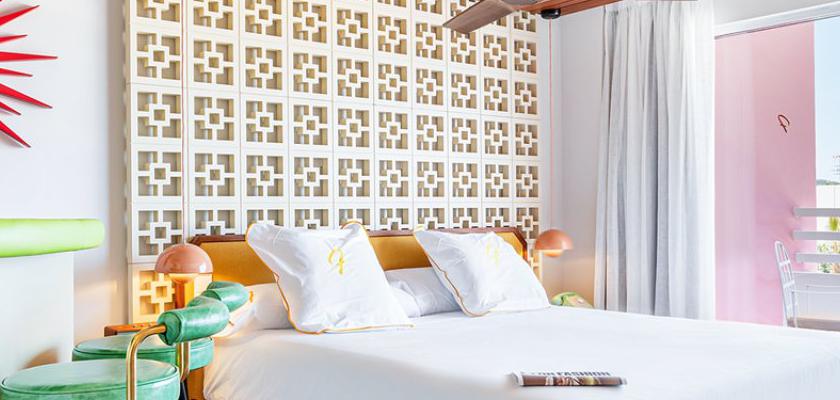 Spagna, Baia di San Antonio - Los Felices Hotel Ibiza 0