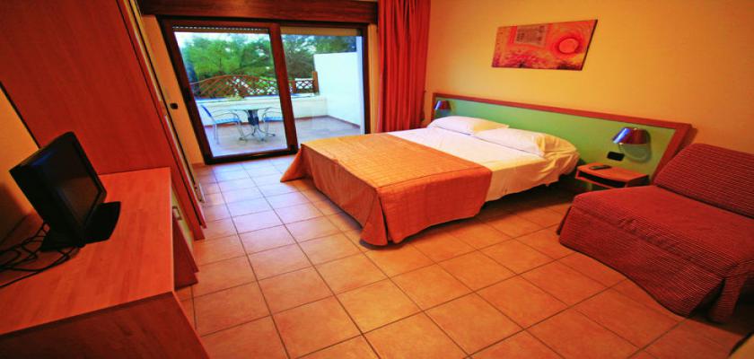 Italia, Puglia - Villaggio Eden Hotel salento 1