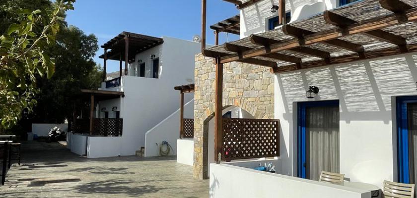 Grecia, Livadi - Almiriki Studios 0