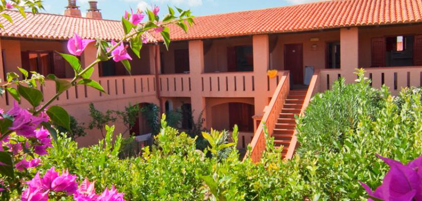 Sardegna, Baia Sardinia - Club Esse Cala Bitta 2