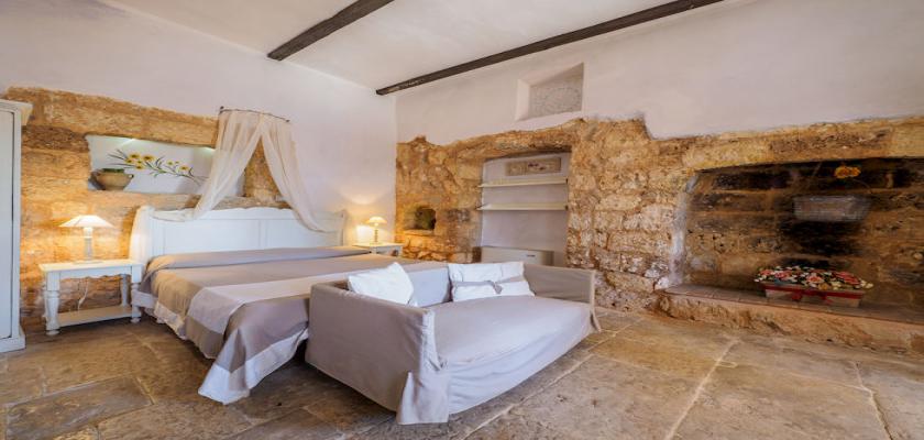 Puglia, Torre Mozza - Seaclub Antica Masseria Rottacapozza 3