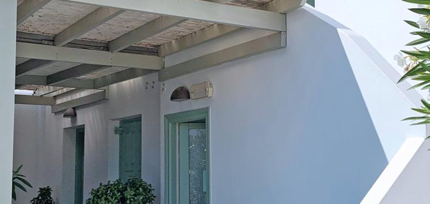 Grecia, Adamas - Hotel Almyris 0